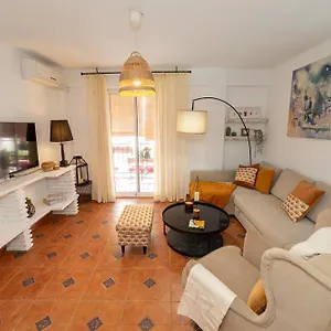https://apartamento-centrico-de-dos-habitaciones-almunecar.es-andalucia.com